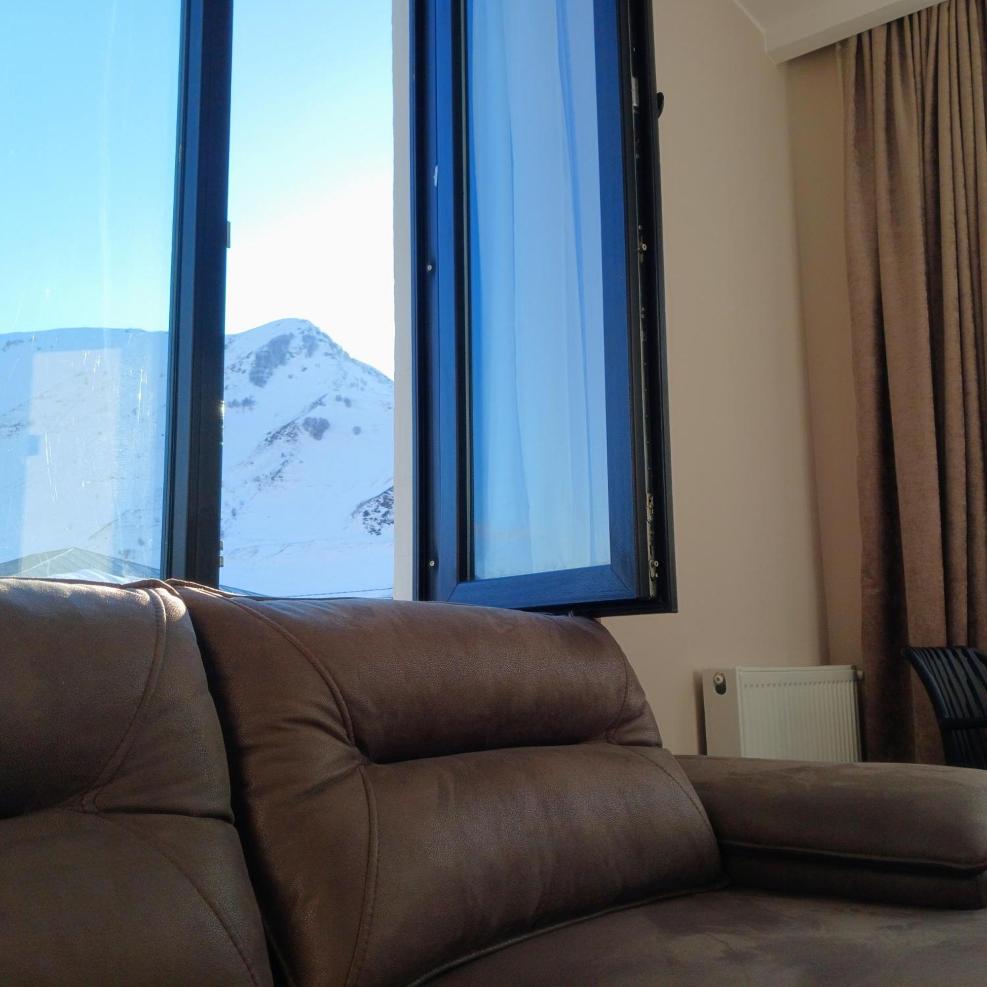 Agre Kazbegi Hotel Achkhoti ภายนอก รูปภาพ