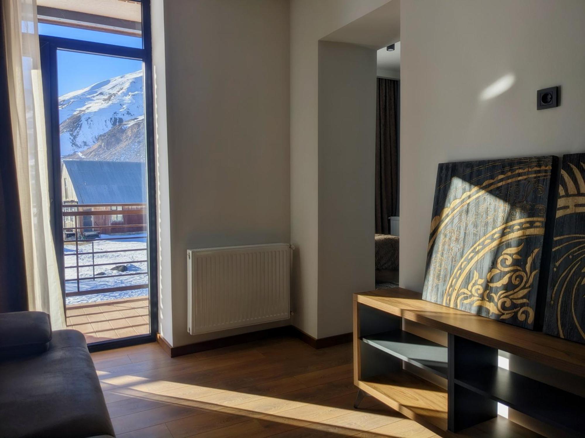 Agre Kazbegi Hotel Achkhoti ภายนอก รูปภาพ